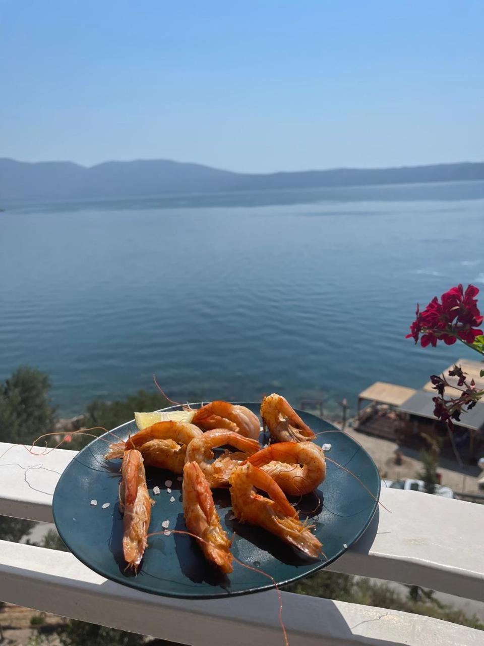 Envi Hotel Vlorë Eksteriør bilde