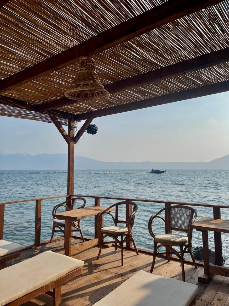 Envi Hotel Vlorë Eksteriør bilde