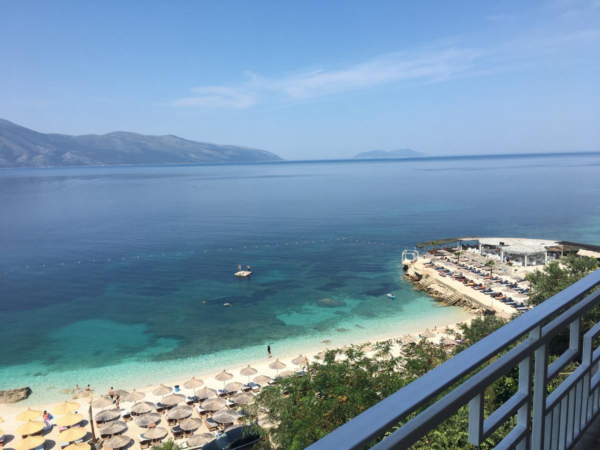 Envi Hotel Vlorë Eksteriør bilde