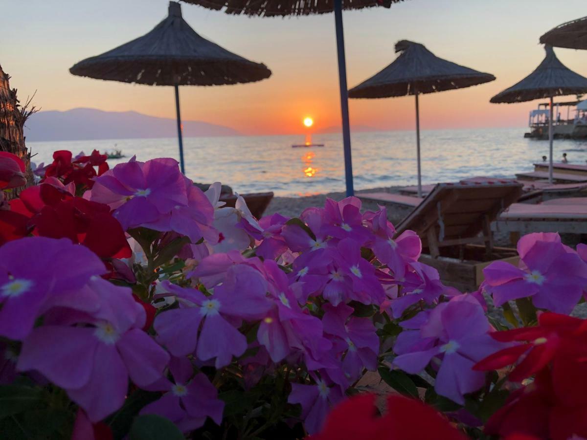 Envi Hotel Vlorë Eksteriør bilde
