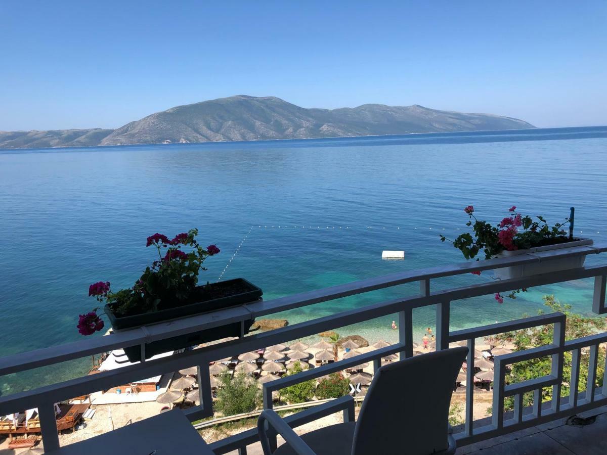 Envi Hotel Vlorë Eksteriør bilde
